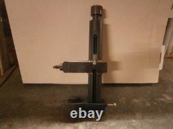 Front suspension arm mounting tool for Mini One/Cooper