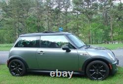 Mini Style Cooper ONE Clubman R17 4x100 4x 17-inch Wheels 7J Gloss Black J